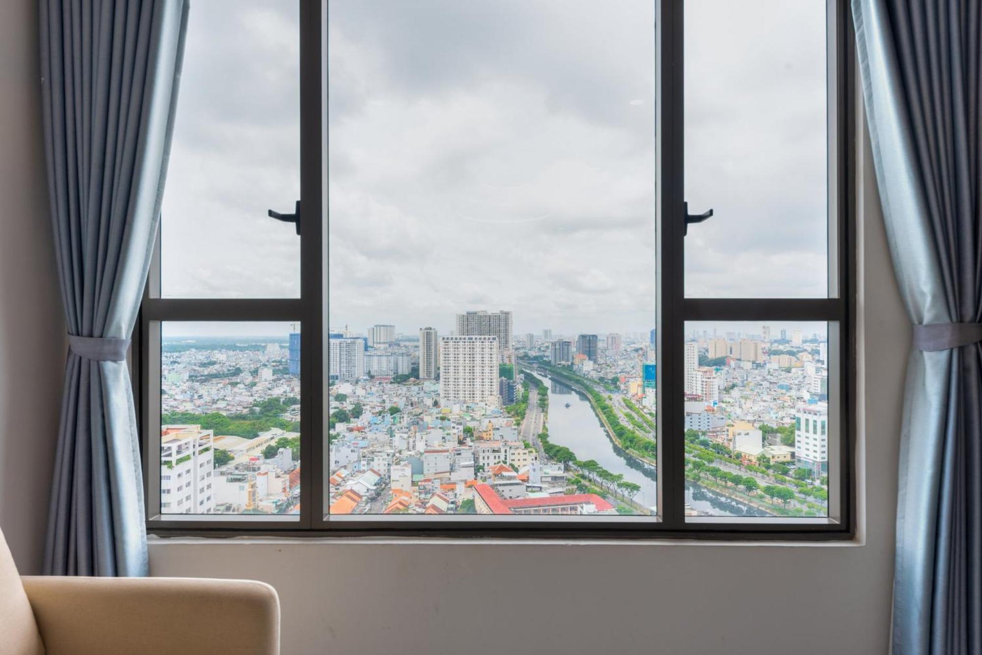 Chau Apartments - Infinity Pool- Ben Thanh Ho Chi Minh City Exterior photo